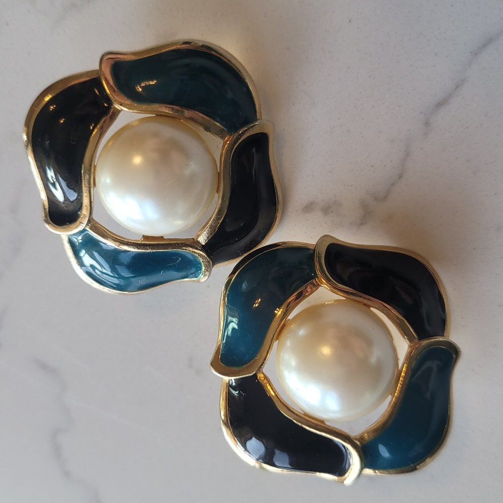 Gay Boyer Vintage Womens Faux Pearl Enamel Earrings Blue Green